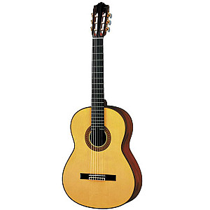 Yamaha C390 Classical Guitar (with softcase)